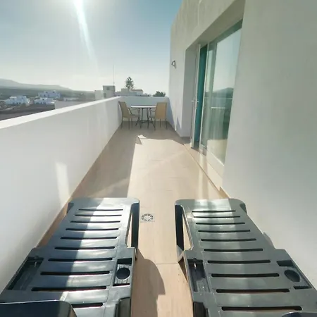 Jardin Del Mar Tinajo